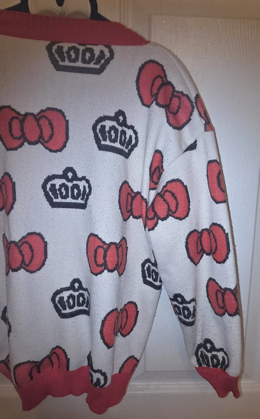 White & Red Bow & Crown Knit Cardigan - photo 4