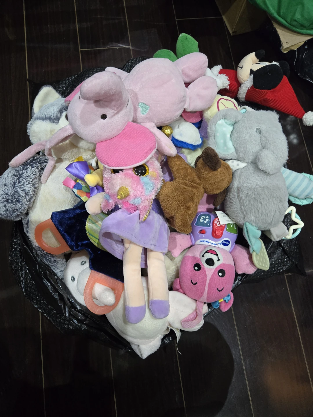 Mixed Lot of Stuffed Animals - photo 2