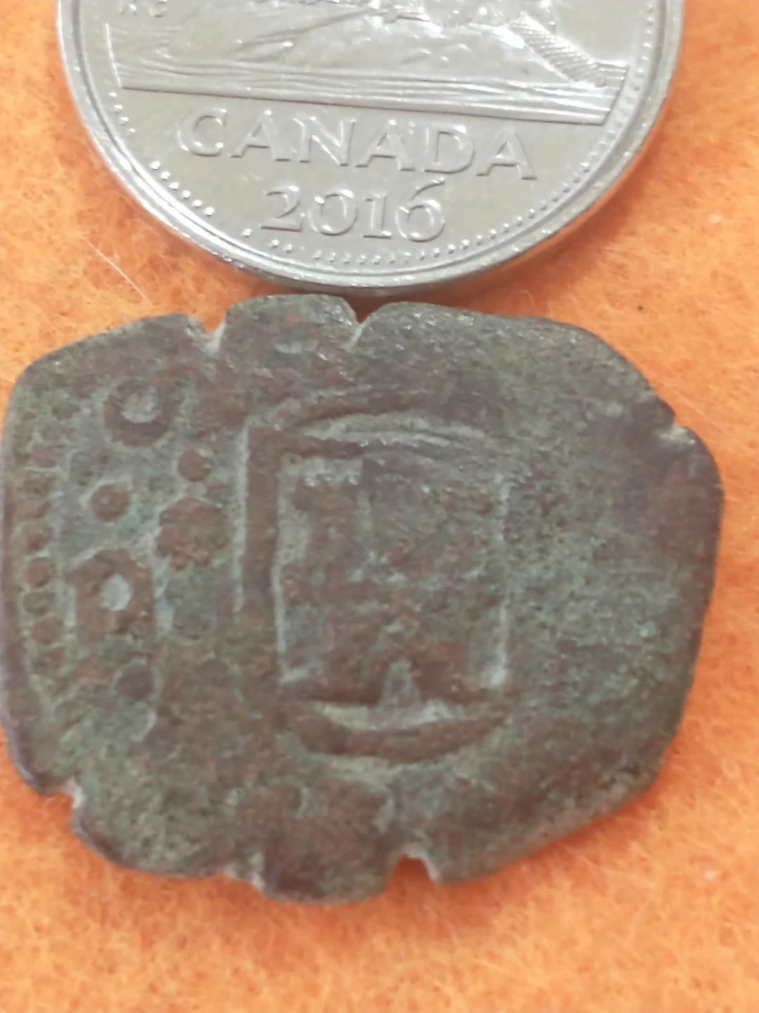 Attractive medieval Spanish coin, castle and lion - photo 2