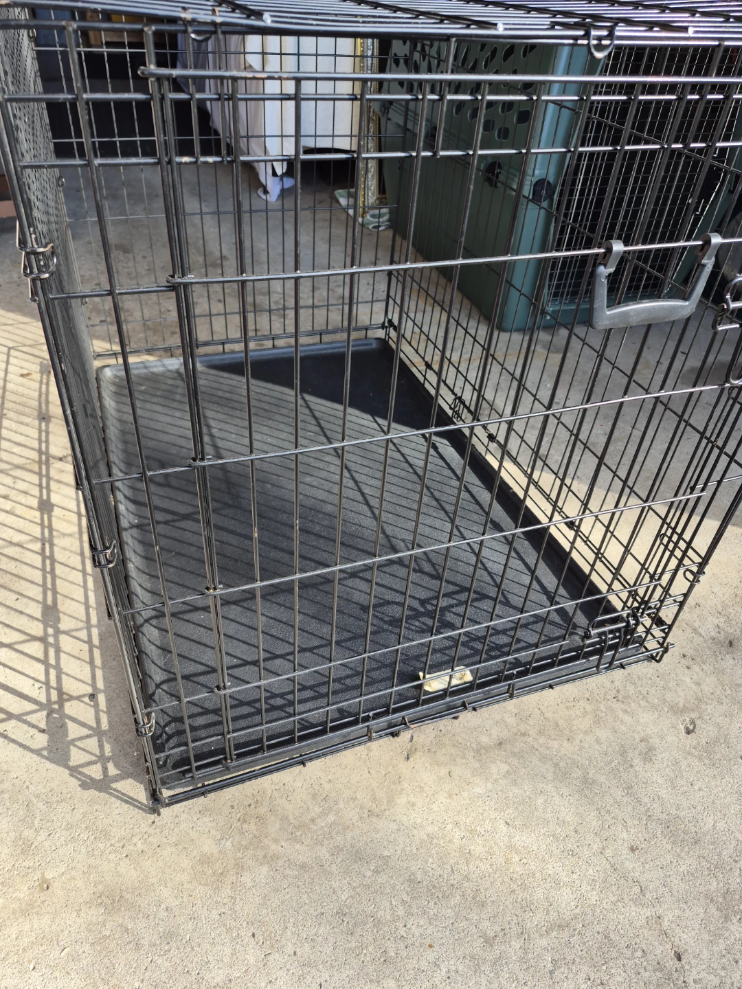 Large like *NEW* Wire Dog Crate with Tray - photo 2
