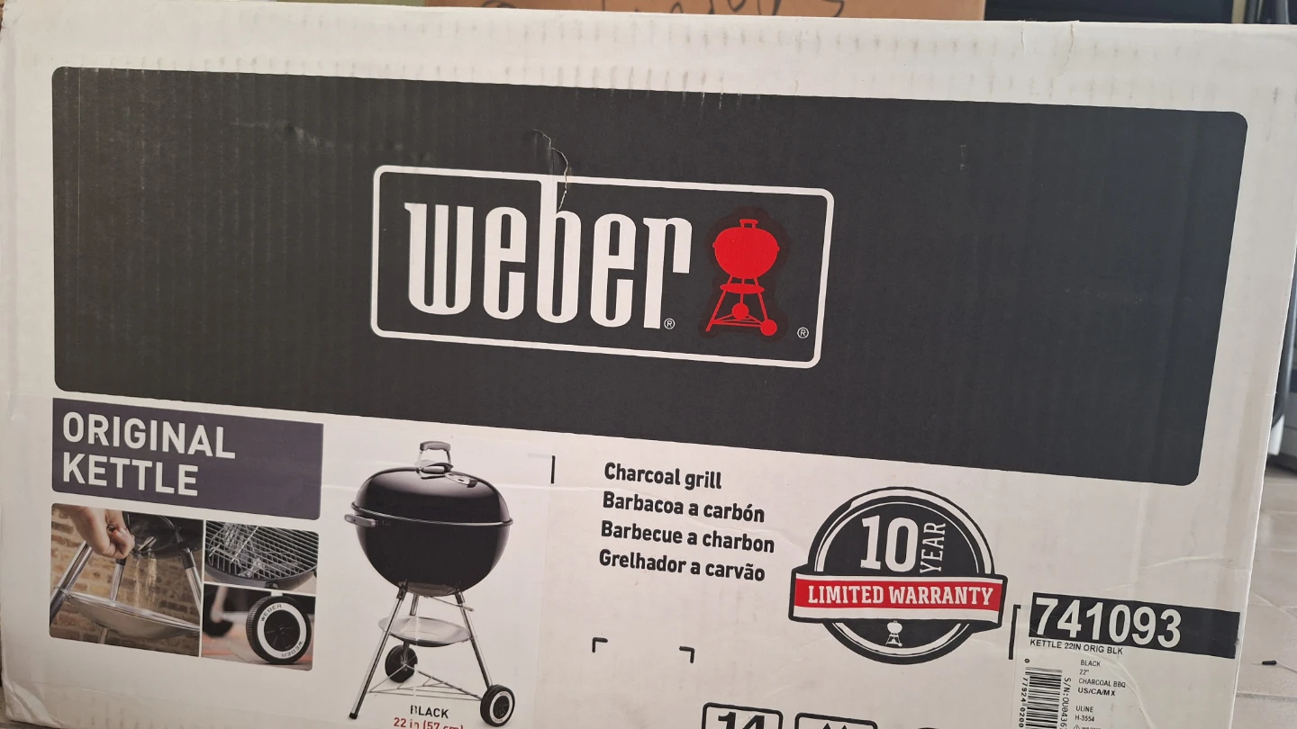 Weber Original Kettle Charcoal Grill - photo 3