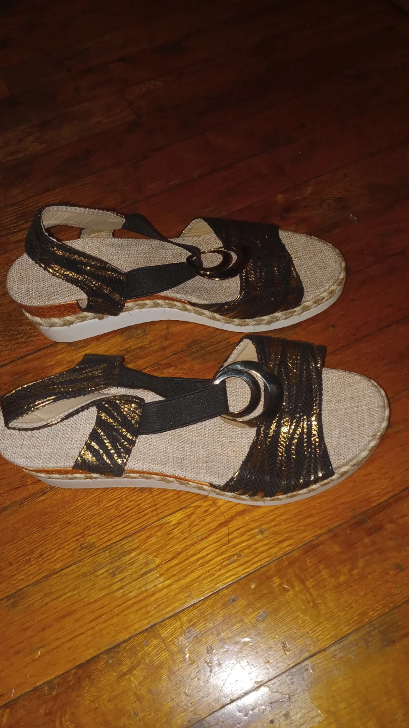 Women's Embellished Wedge Sandals