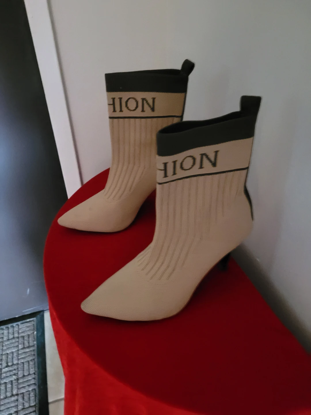 Women's Fashion Ankle Boots - photo 3