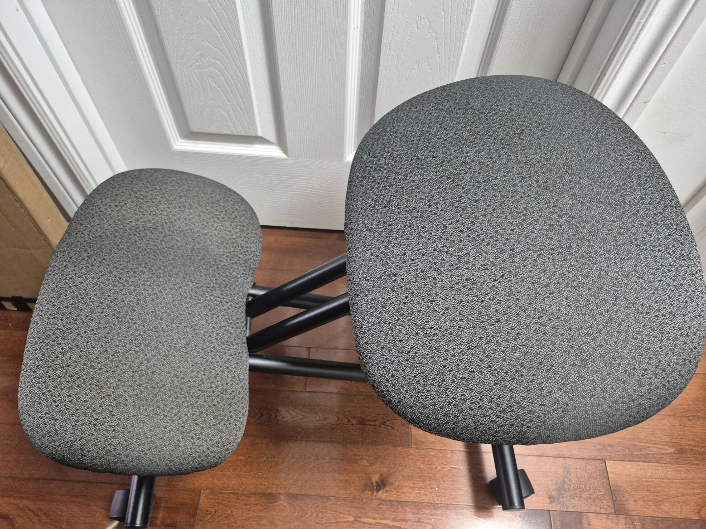 Kneeling Chair Grey - photo 2