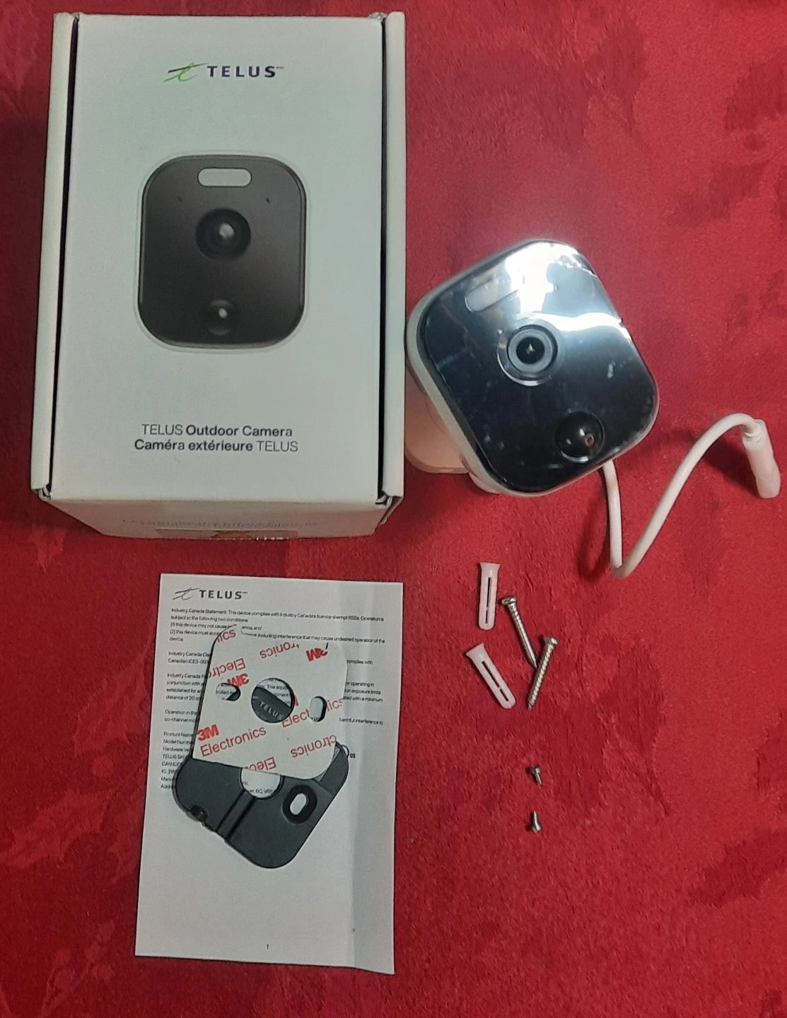 TELUS Outdoor Camera - photo 3