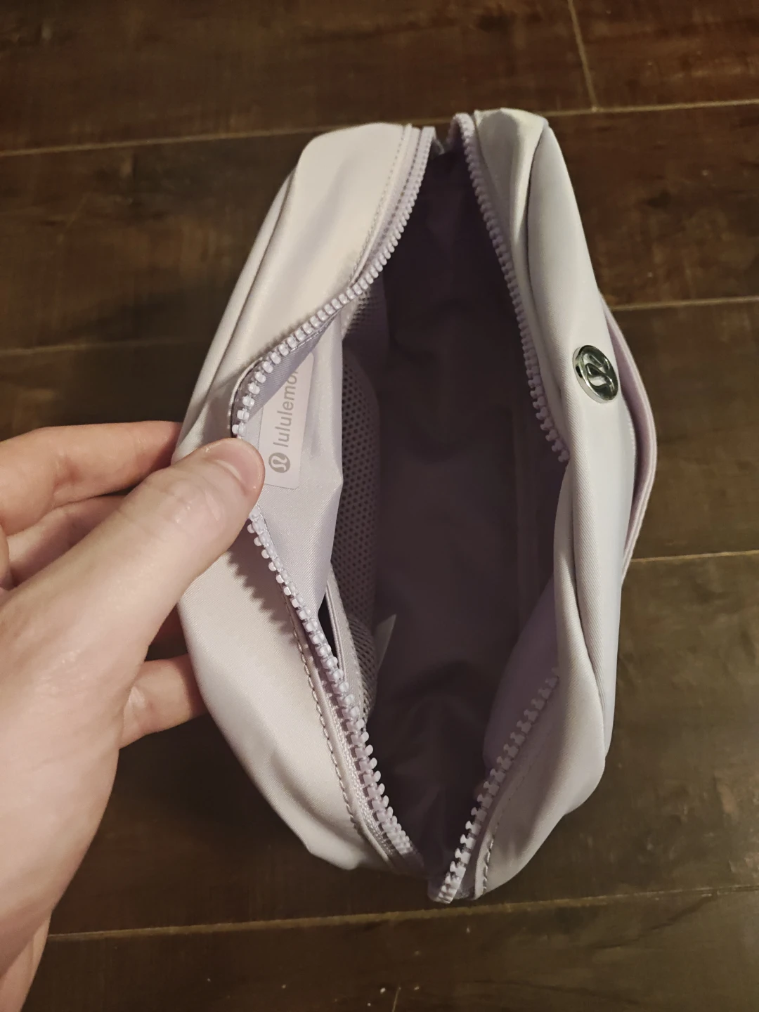 Lululemon Everywhere Belt Bag Light Purple - photo 2
