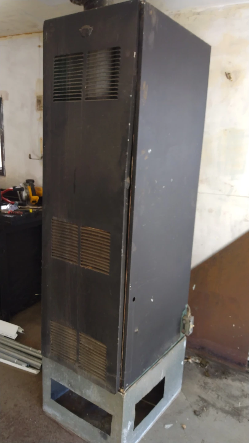 vertical furnace or heating unit
