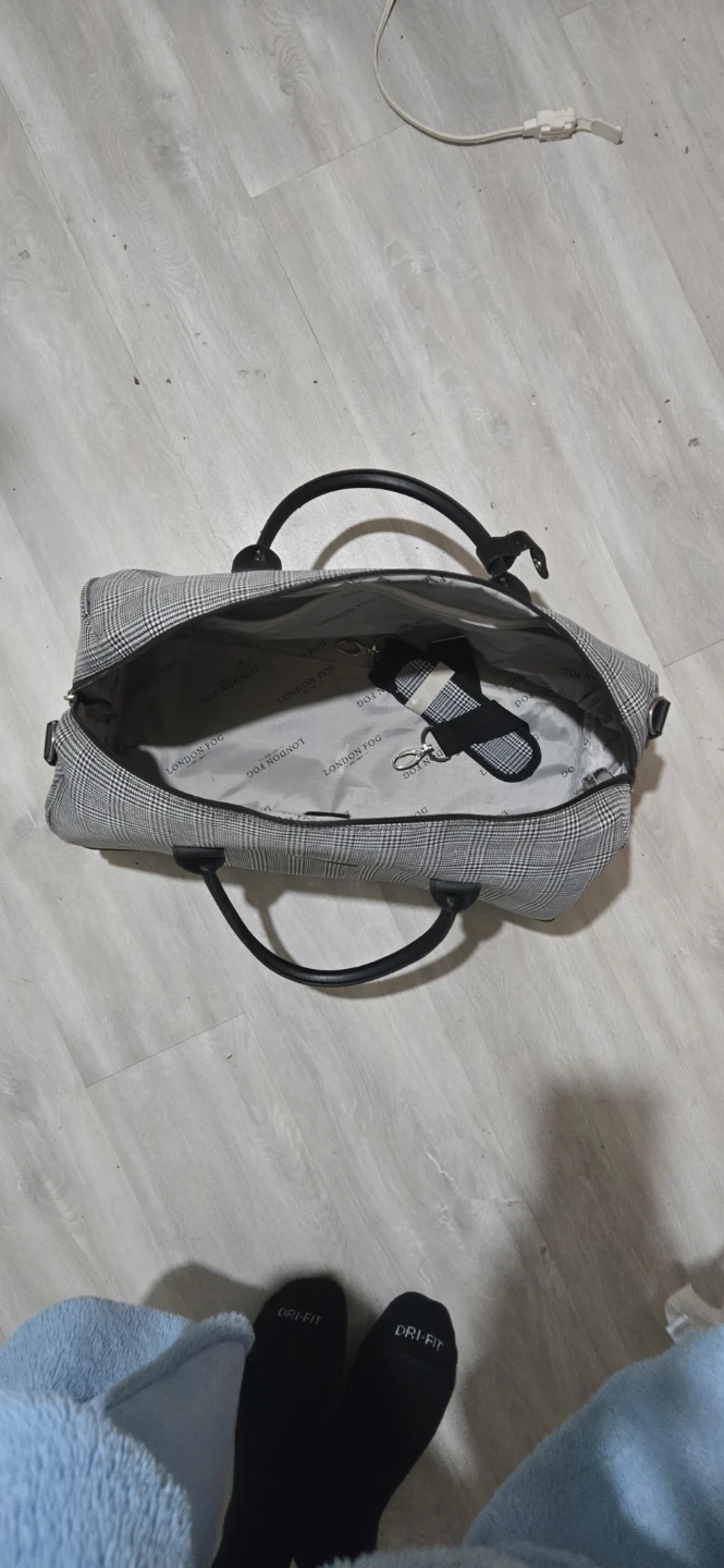 London Fog Plaid Weekender Bag with Shoulder Strap - photo 3