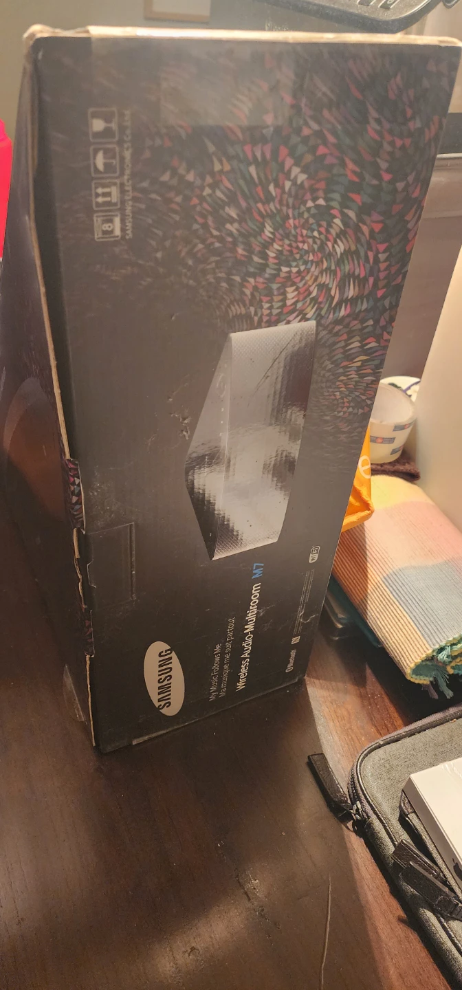 Samsung M7 Wireless Audio-Multiroom Speaker