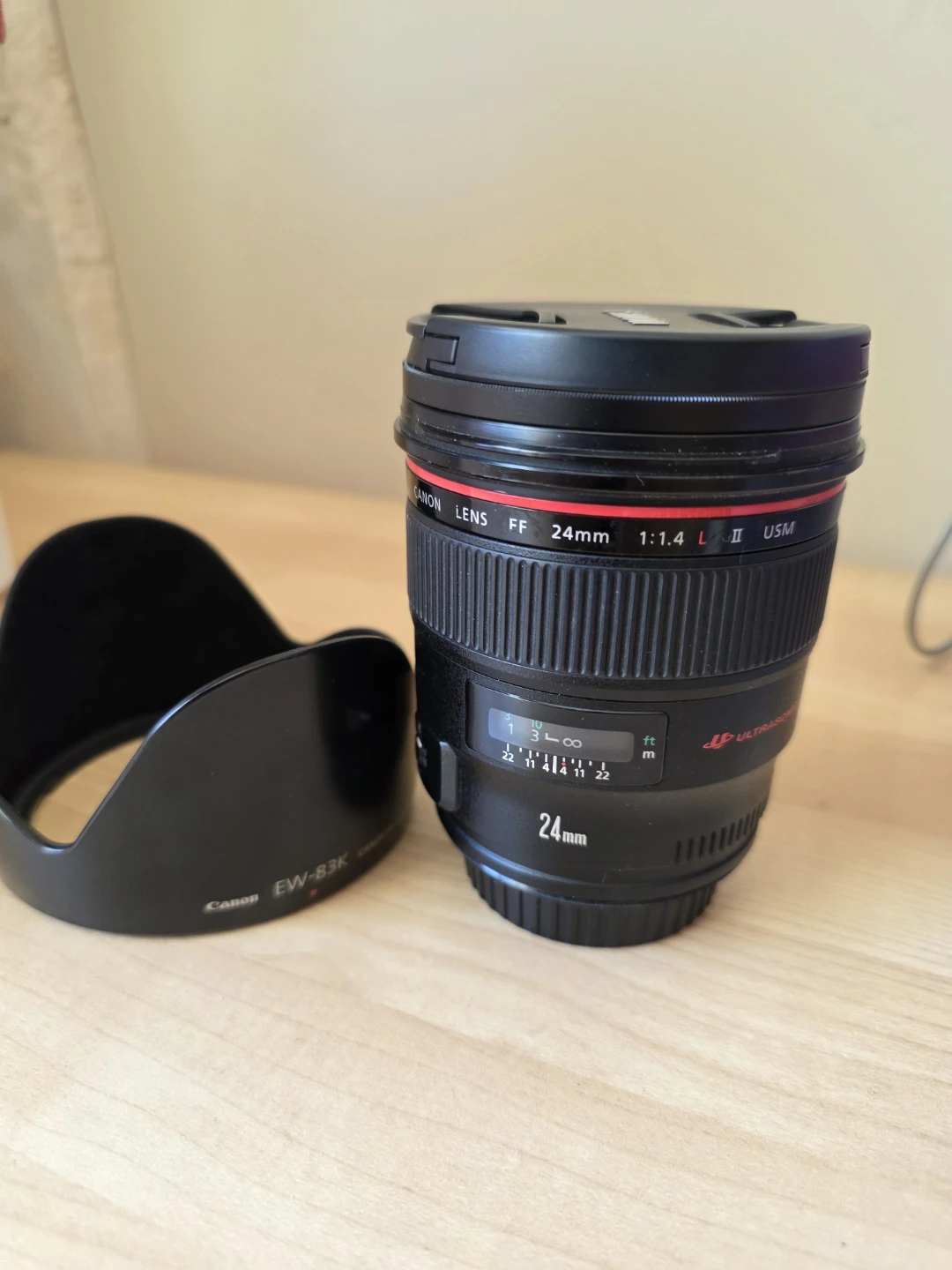 Canon EF 24mm f/1.4 L II USM Lens - photo 2