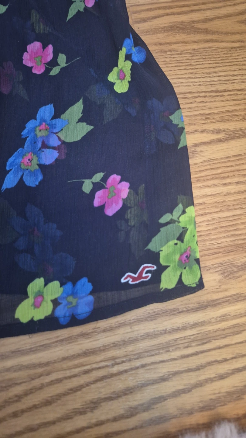 Hollister Women's Black Floral Cami Top Size M - photo 5