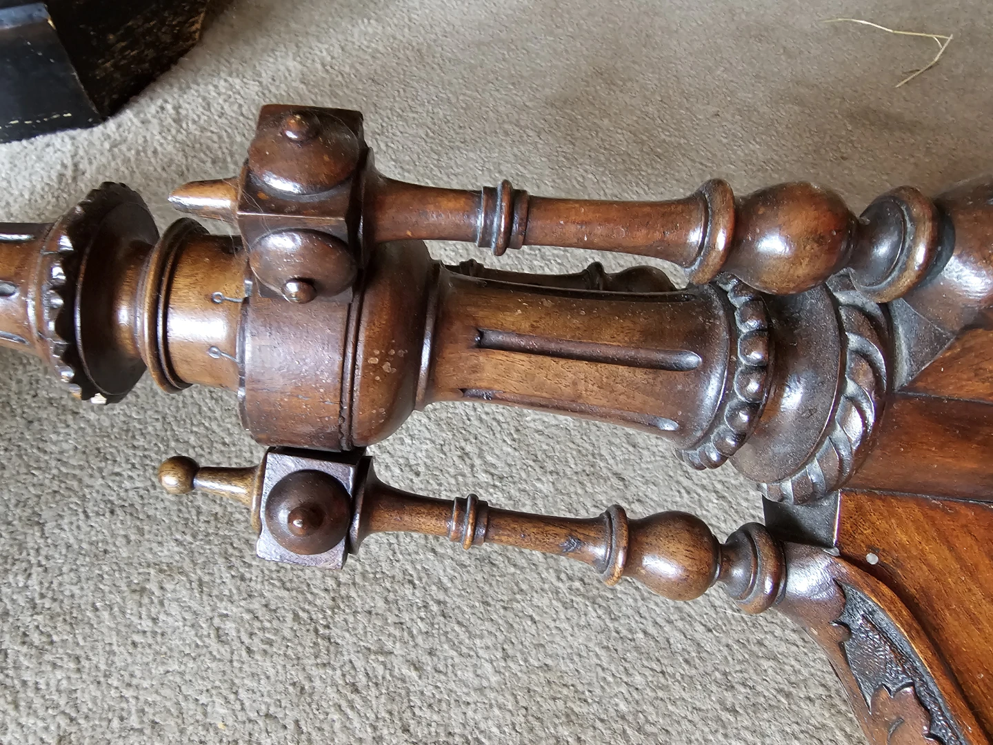 Antique Pedestal Side Table - photo 5