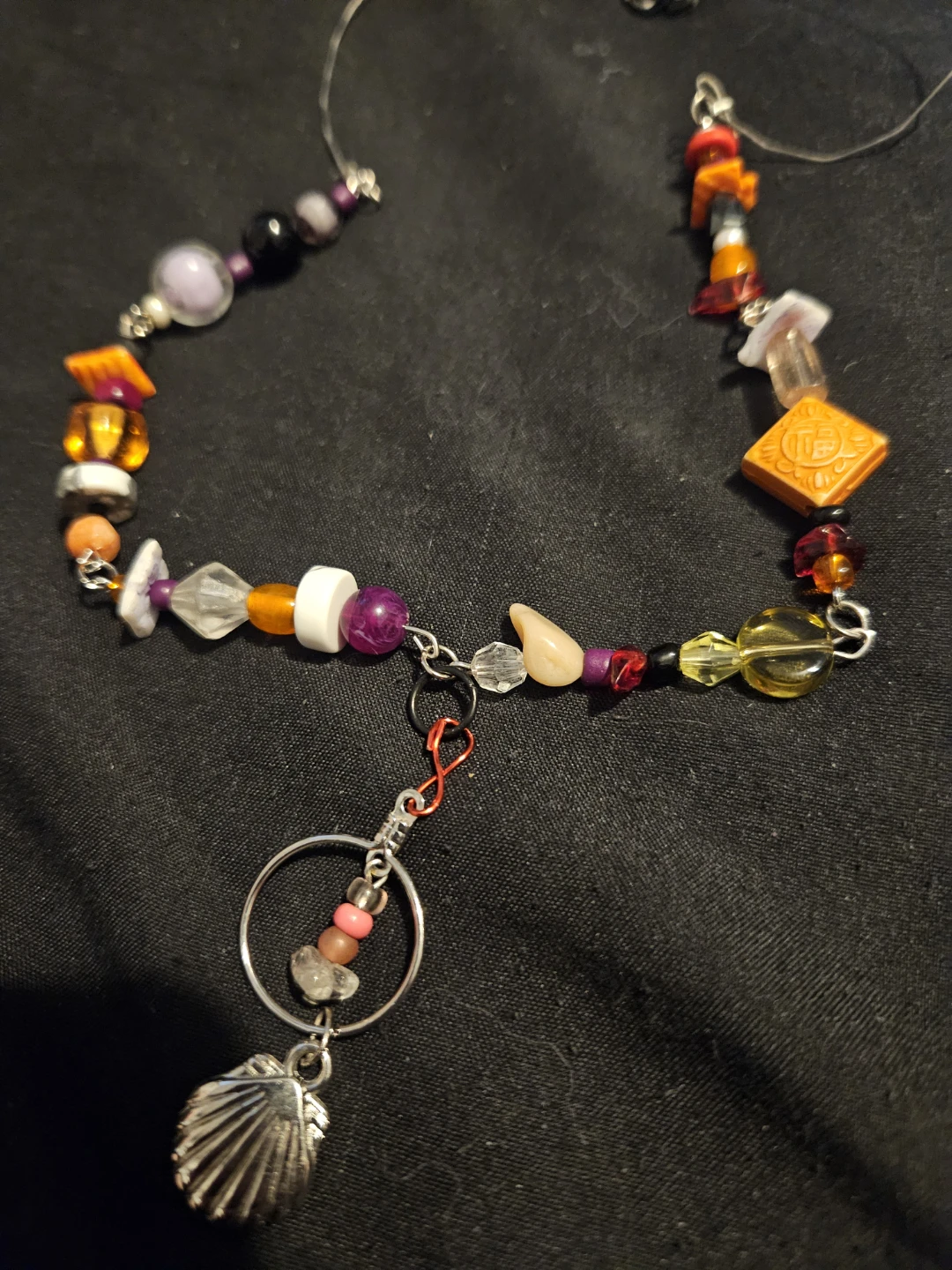 Handmade Beaded Seashell Necklace - photo 3