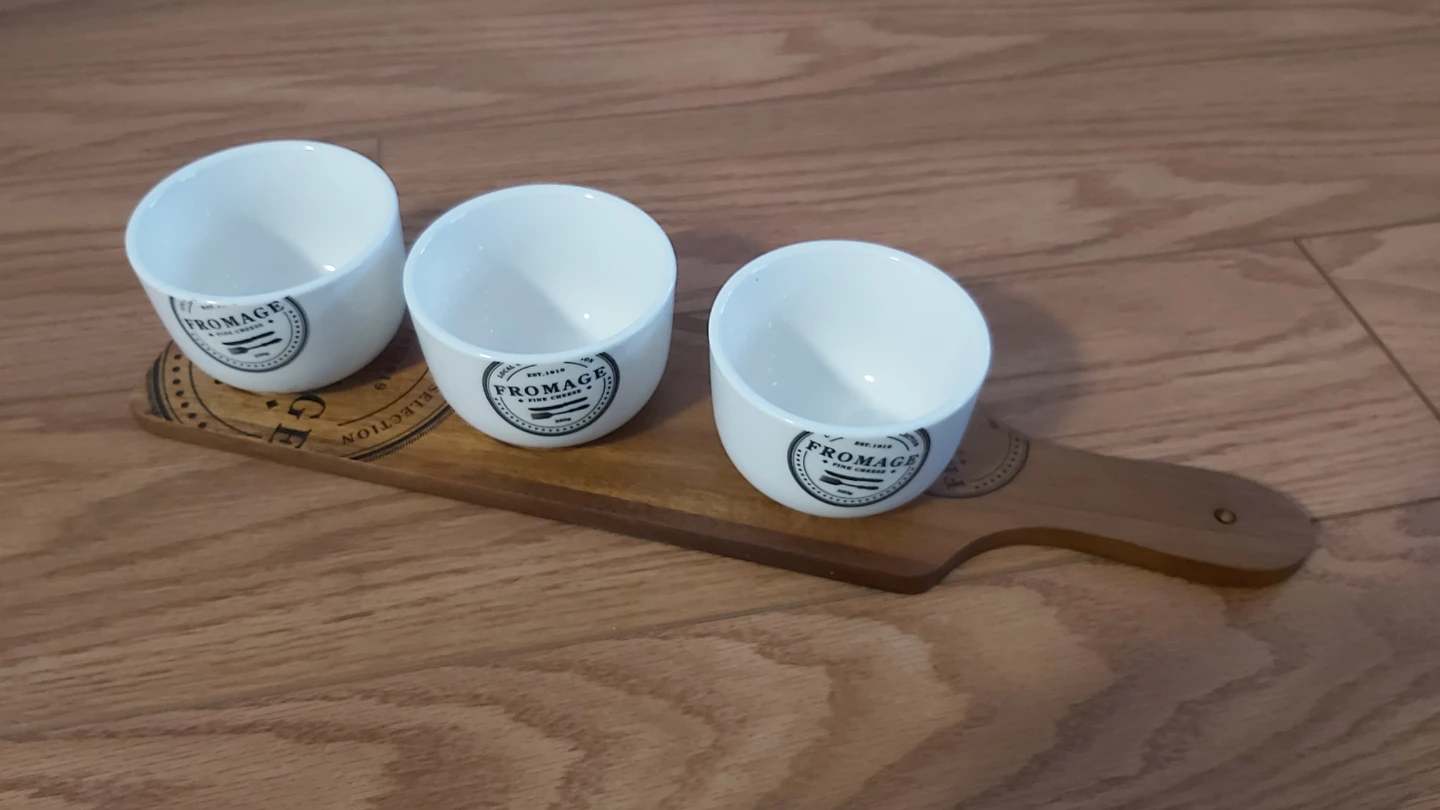 Set of 3 Cheese Tea cups with Wooden Paddle