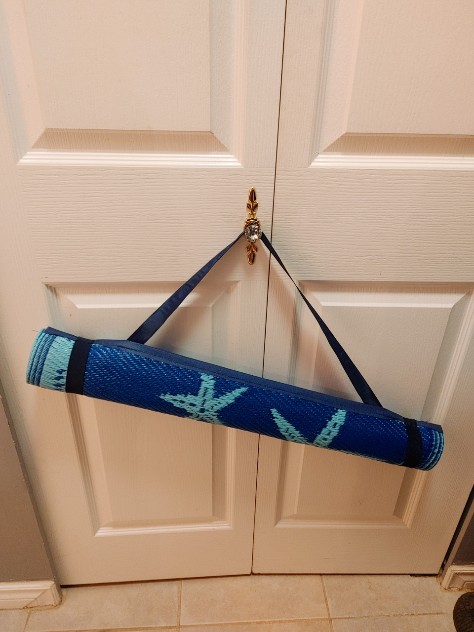 Blue Starfish Beach Mat with Strap