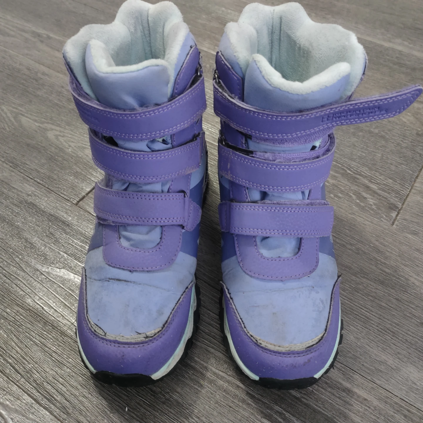 MOS: Girls Winter Boots Size 3 UK / 4 US / 35 EUR