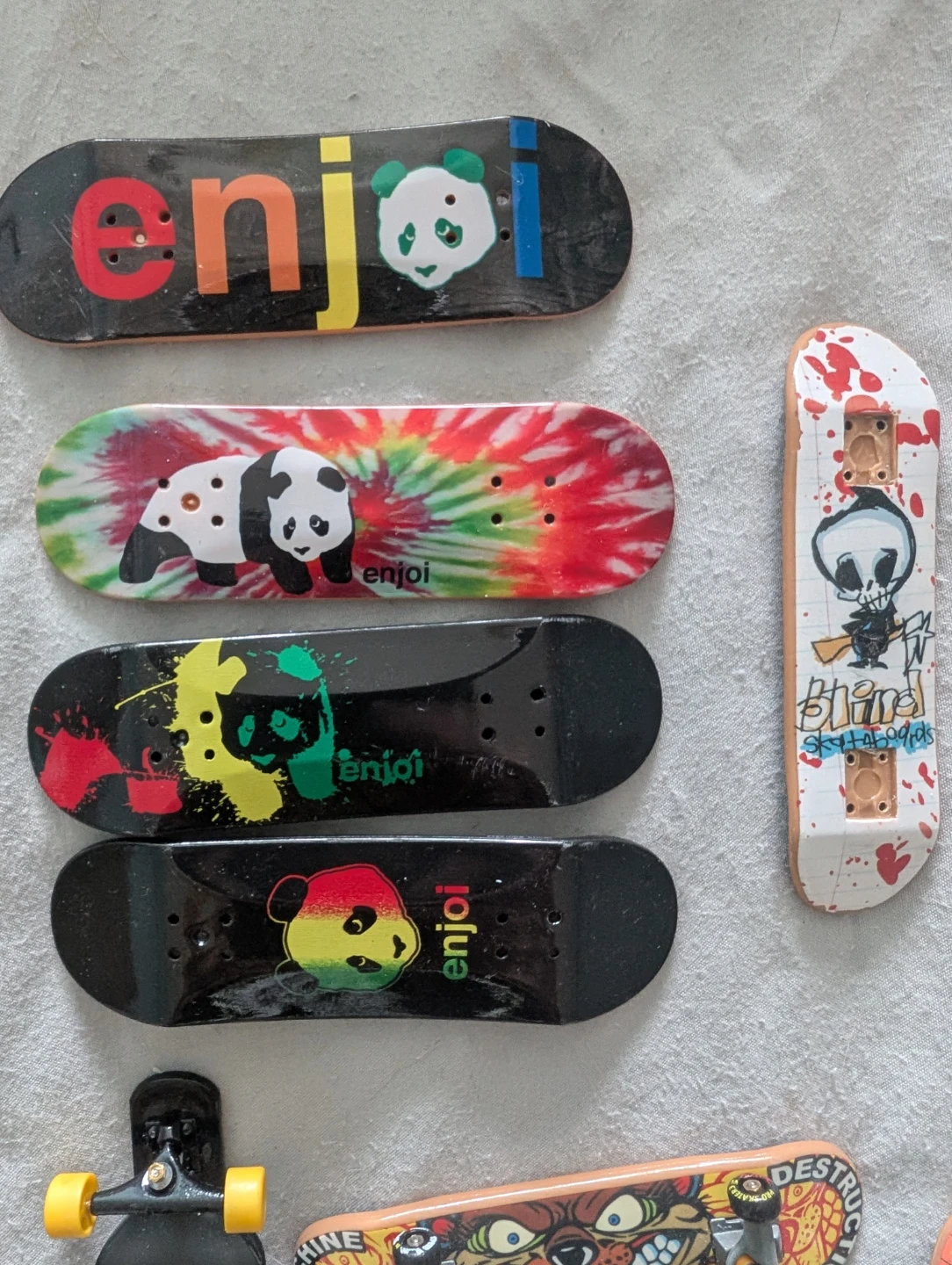Collection of 10 Fingerboards - photo 3