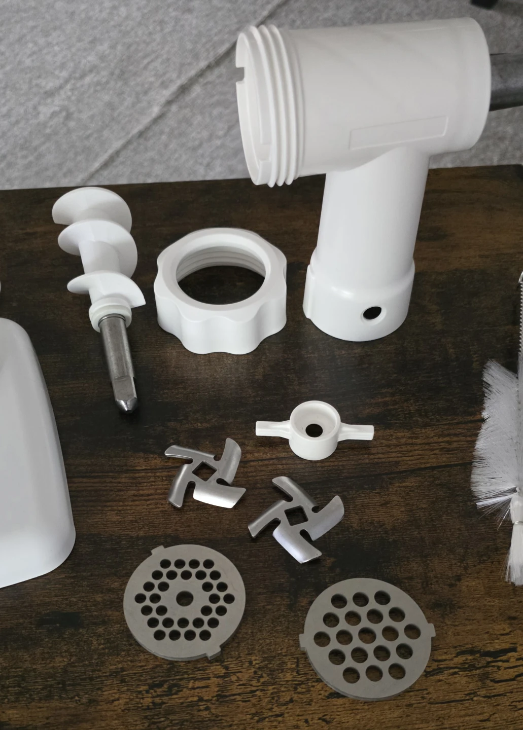 InnoMoon Food Meat Grinder Attachment for Stand Mixers - photo 3