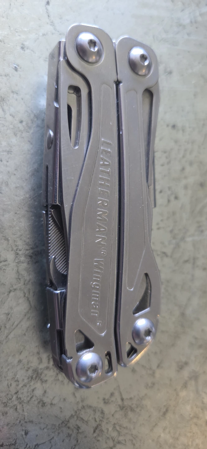 Leatherman Wingman Multi-Tool 14 in 1