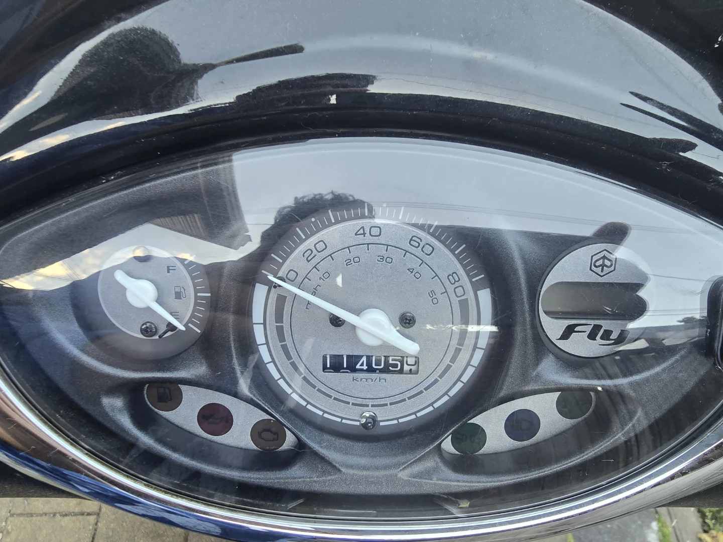 2014 Piaggio Fly50 4 stroke Scooter Moped Two wheeler 49cc - photo 5