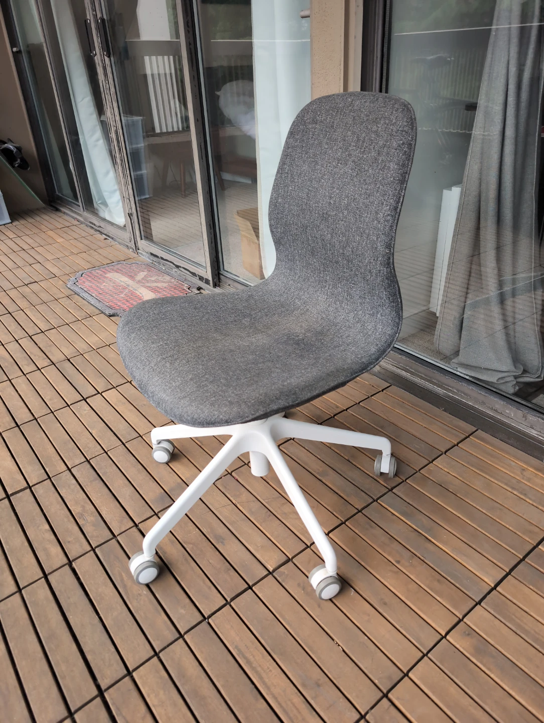 Grey Office Chair with White Base (Ikea)