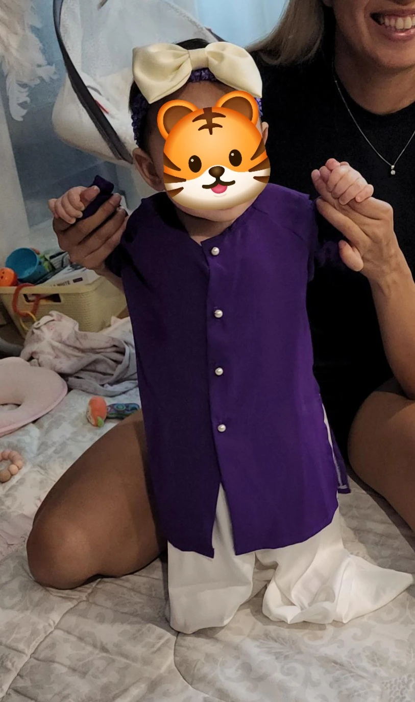 Purple & White Vietnamese 2-Piece Outfit - photo 3