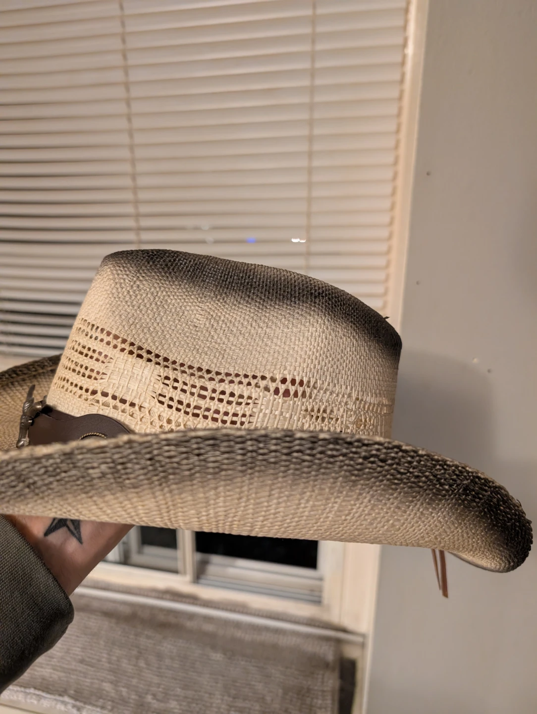 Straw Cowboy Hat with Bull Skull Detail - photo 4