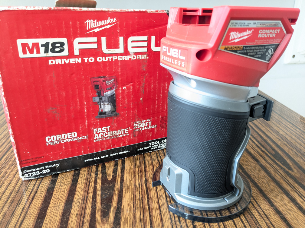M18 Milwaukee FUEL Brushless Compact Router - photo 3