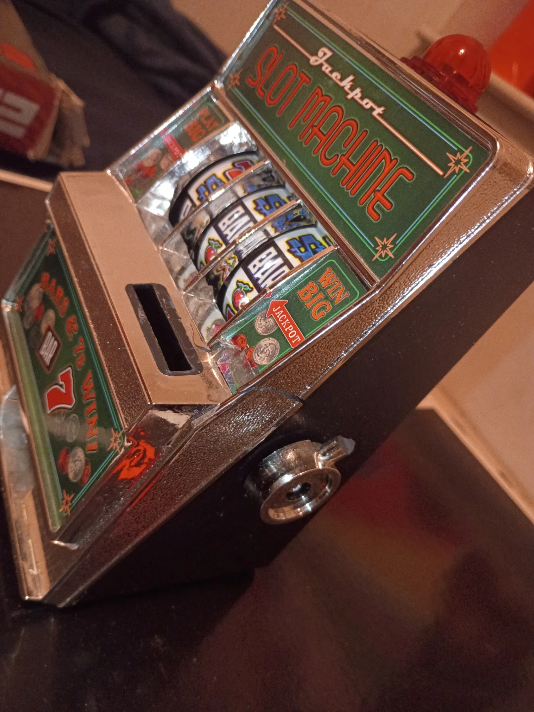 Mini Slot Machine & Bars Toy