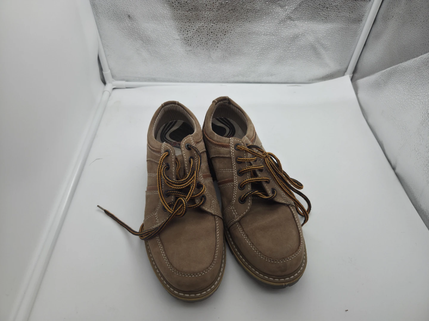 Brown Suede Lace-Up Shoes - photo 2