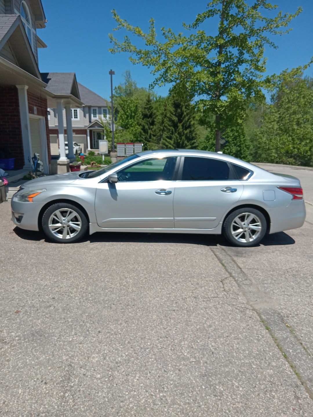 2014 Nissan Altima SL Sedan - photo 2