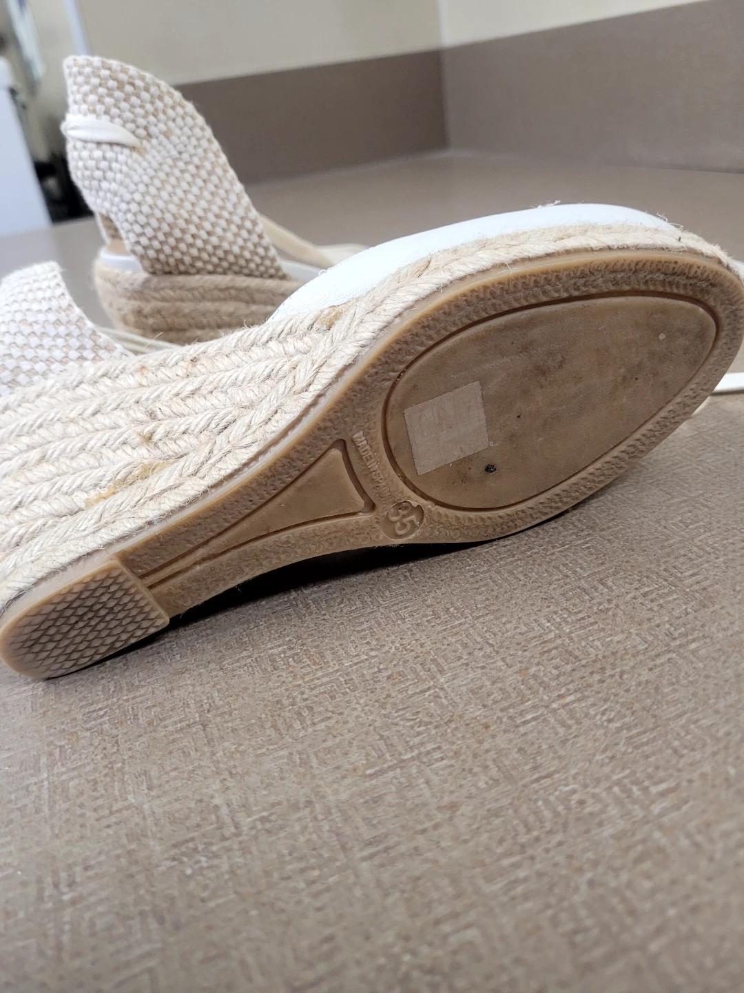 Gadea White Wedge Espadrille Sandals Size 35🥕🌱 - photo 4