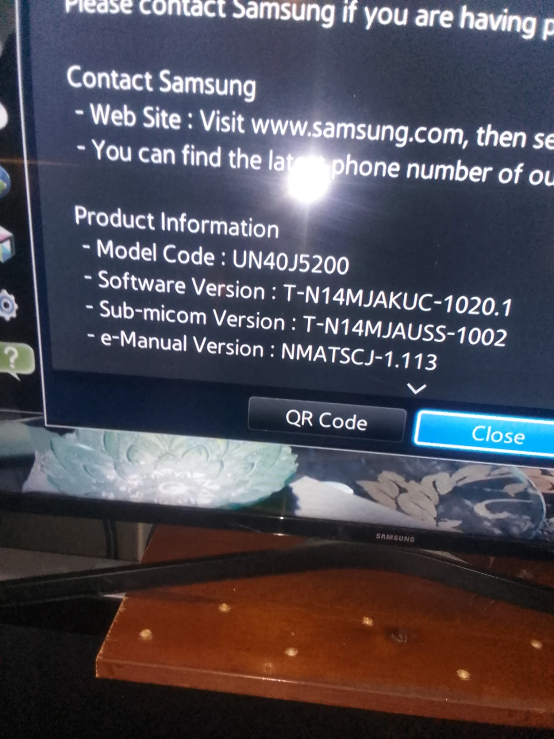 Samsung UN40J5200 Smart TV - photo 2