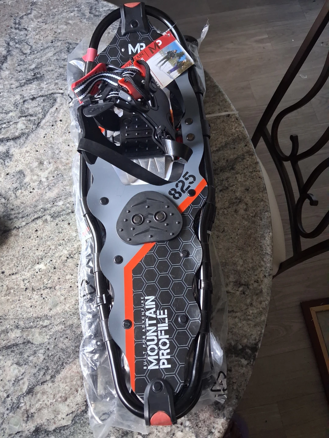 MP Mountain Profile Snowshoes 825 with Trekking Poles - photo 3