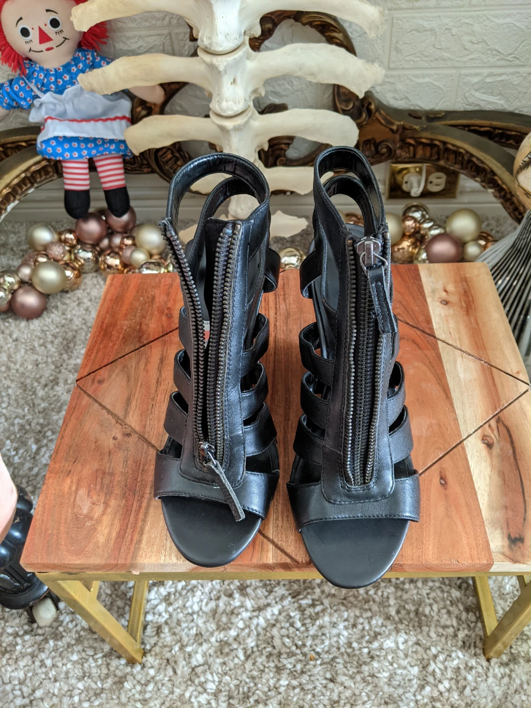 Le Château Black Wedge Sandals Size 8 - photo 2