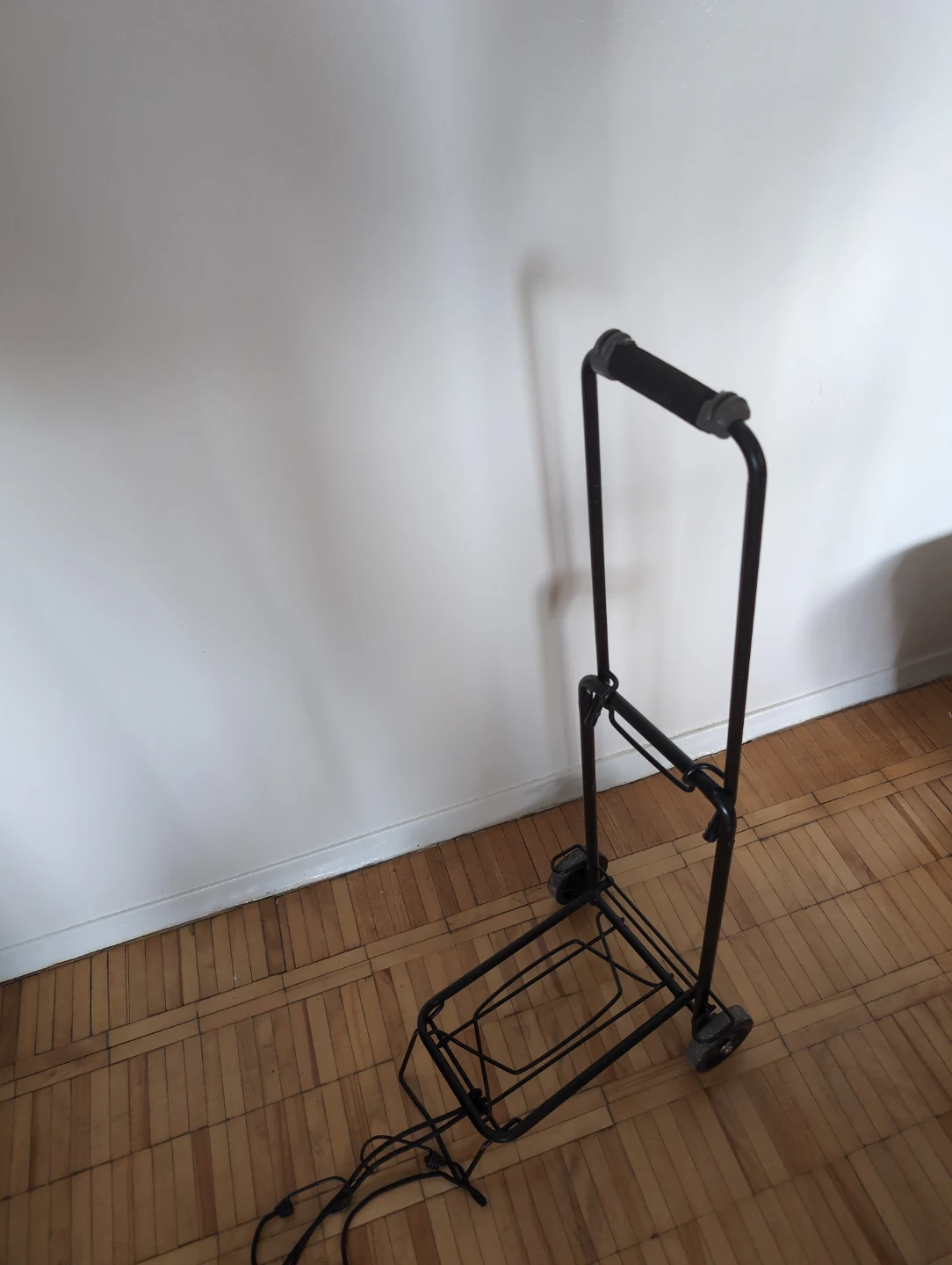Black Folding Luggage Cart - photo 2
