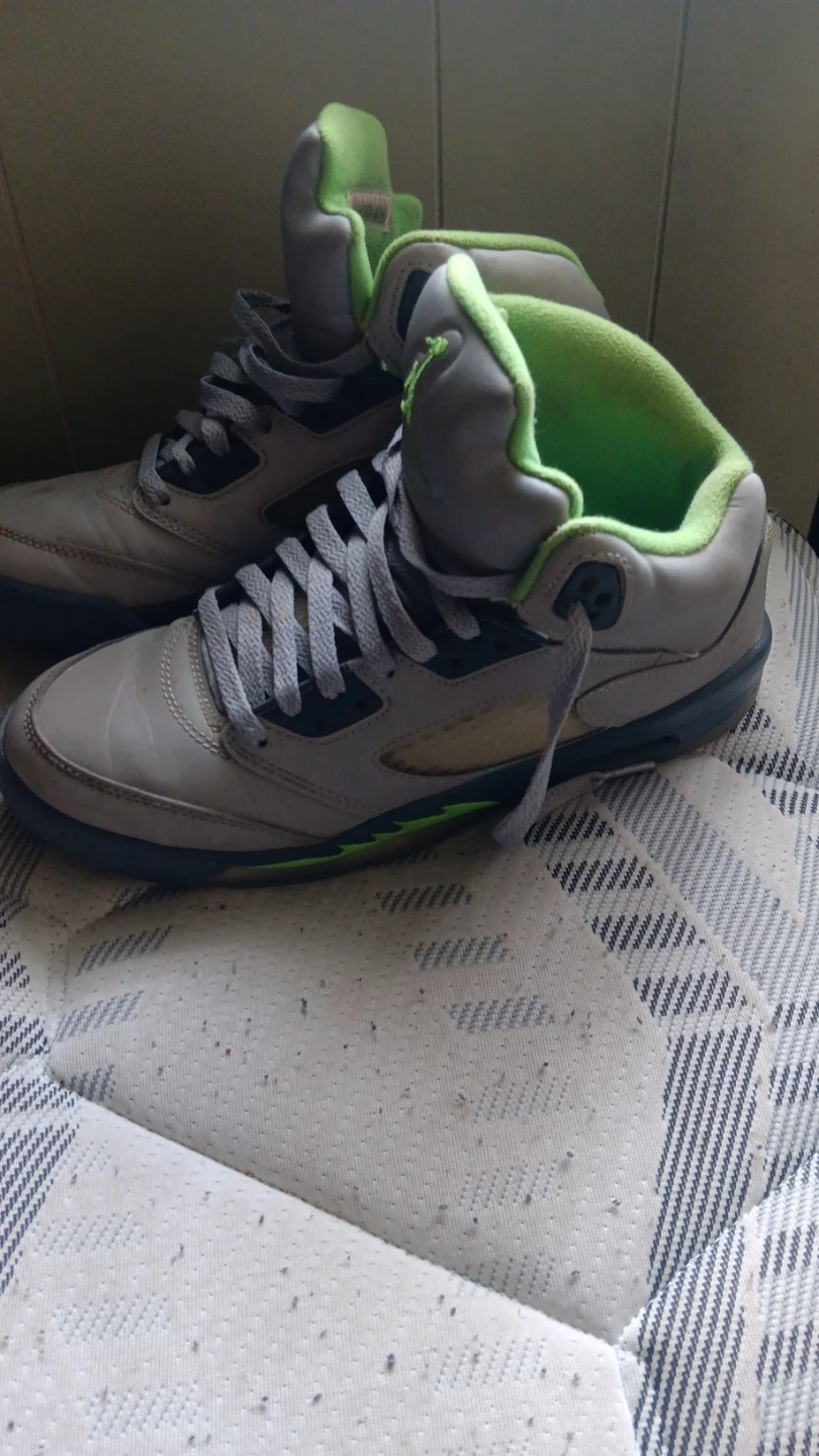 Air Jordan 5 Retro TD "Green Bean" Sneakers - photo 2