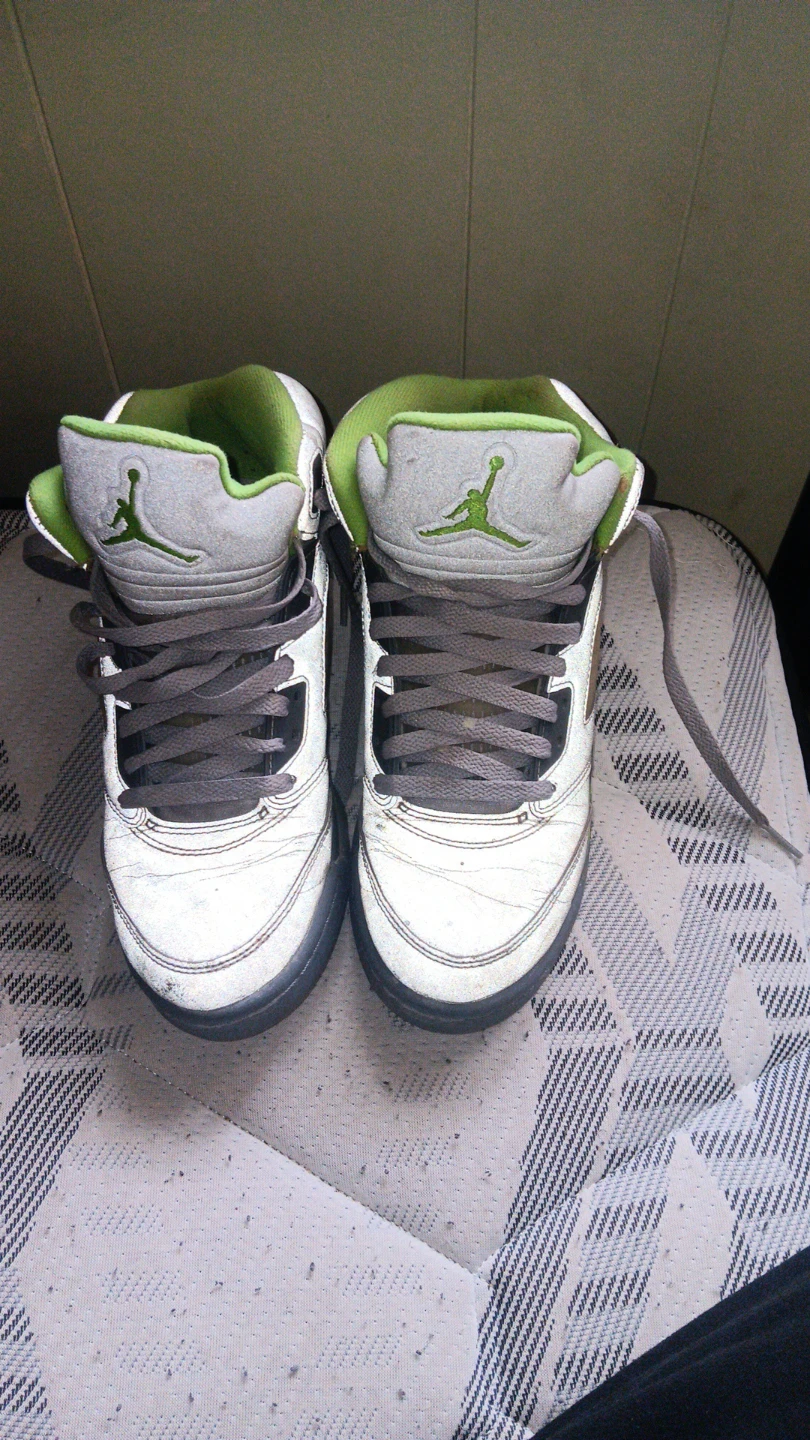 Air Jordan 5 Retro TD "Green Bean" Sneakers - photo 4
