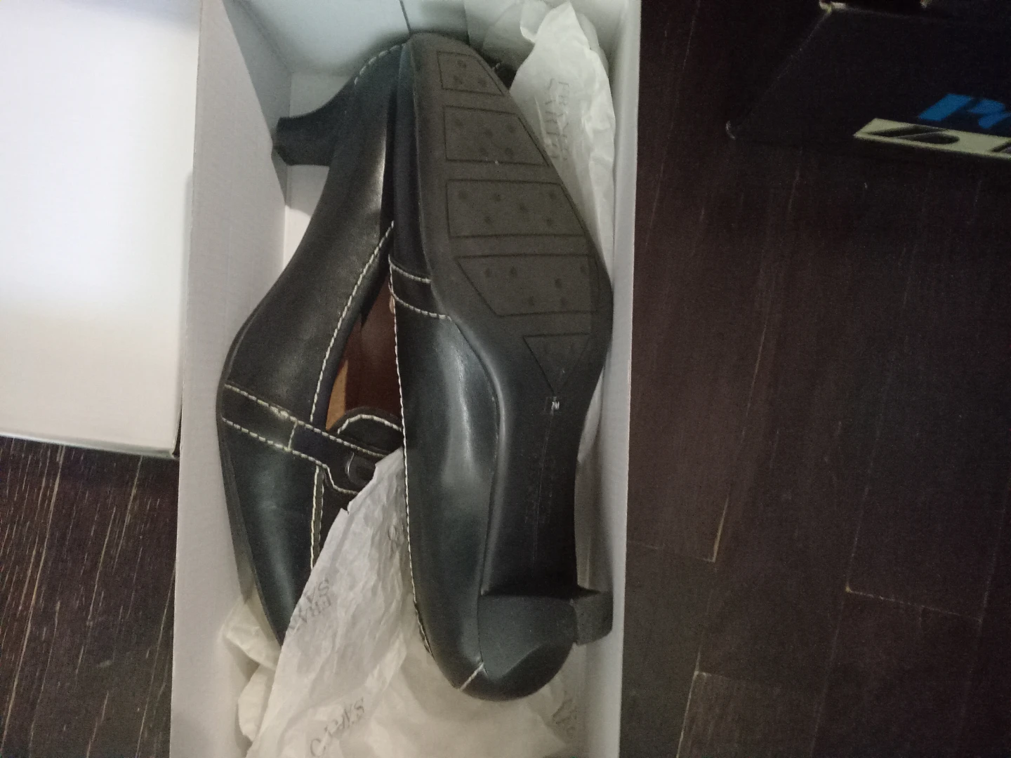 Women's Black Heeled Loafers Size 7 - photo 2