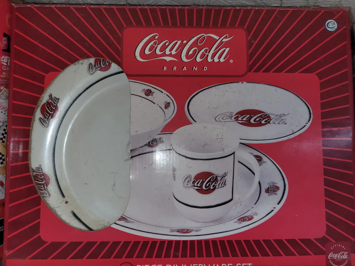 Coca-Cola 24 Piece Dinnerware Set