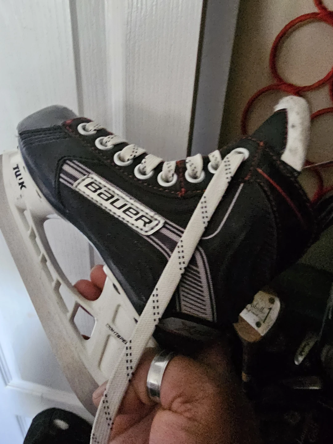 Bauer Hockey Skates Youth Size 10