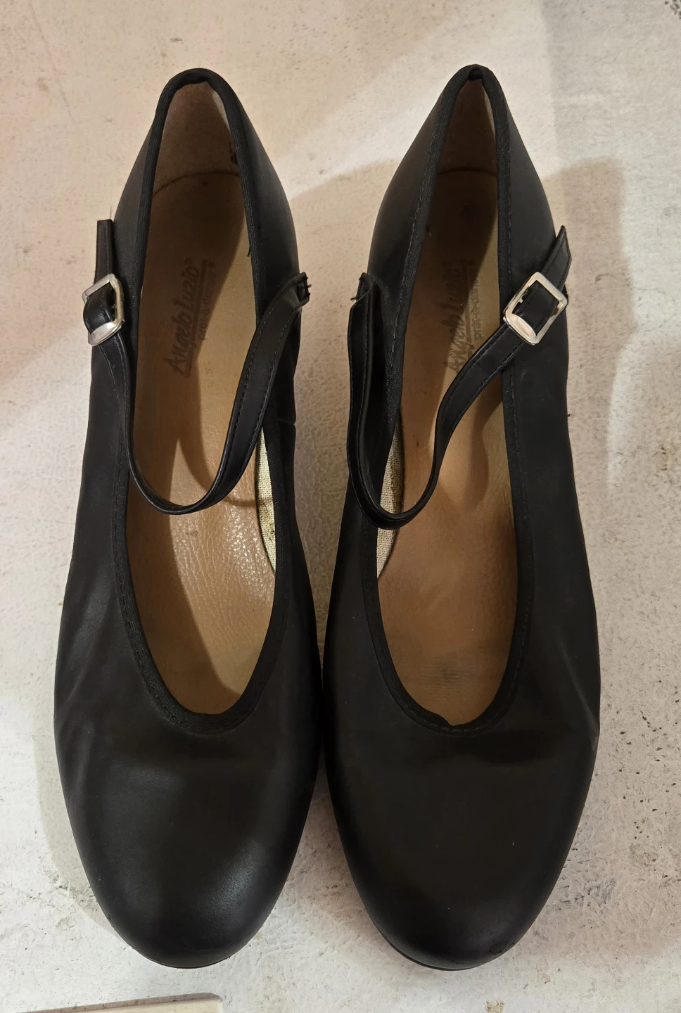 Angelo Luzio Black Leather Dance Heels Size 9B