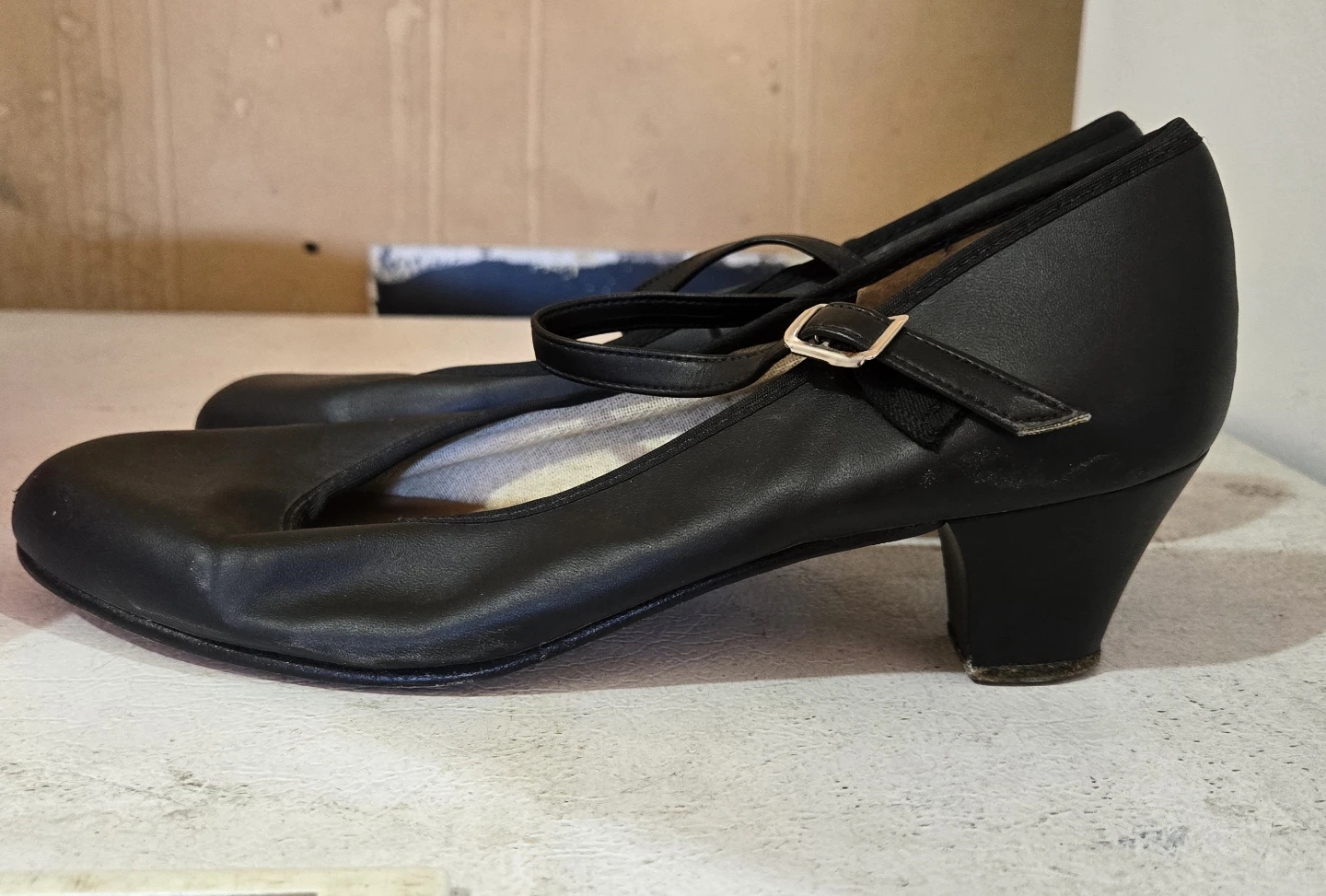 Angelo Luzio Black Leather Dance Heels Size 9B - photo 2