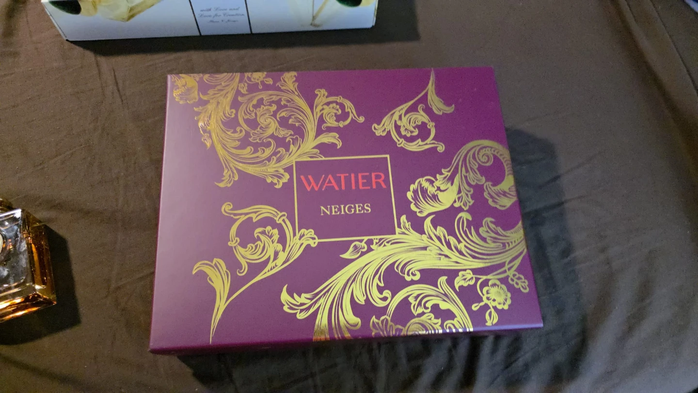 Wadier Neiges Eau de Parfum Gift Set for Women
