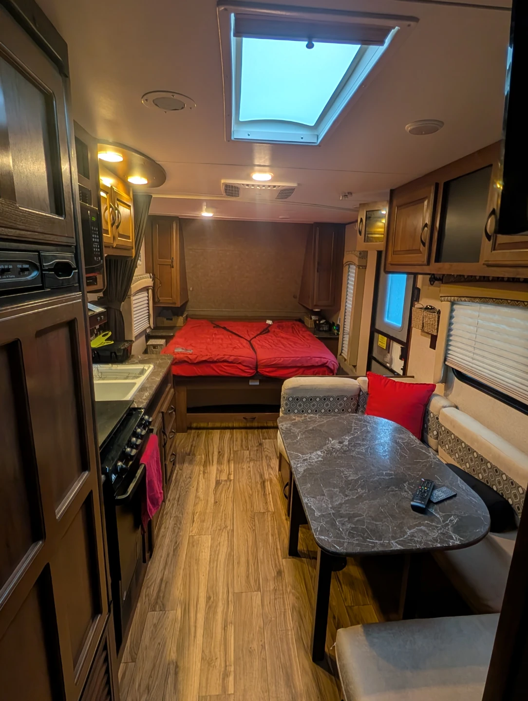 Jayco Jay Flight 23MB Travel Trailer - photo 4