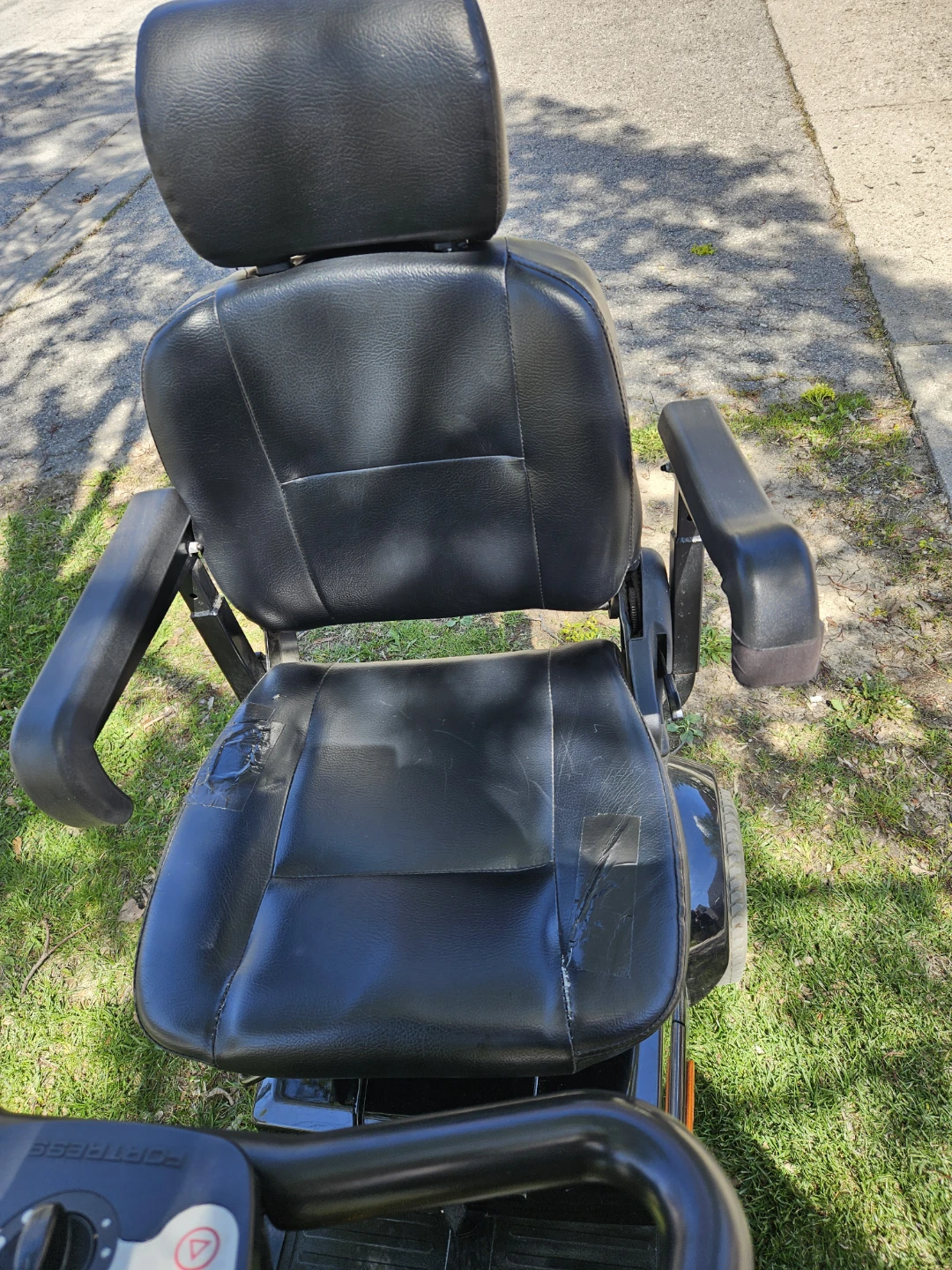 Fortress 1700 DT Mobility Scooter - photo 4