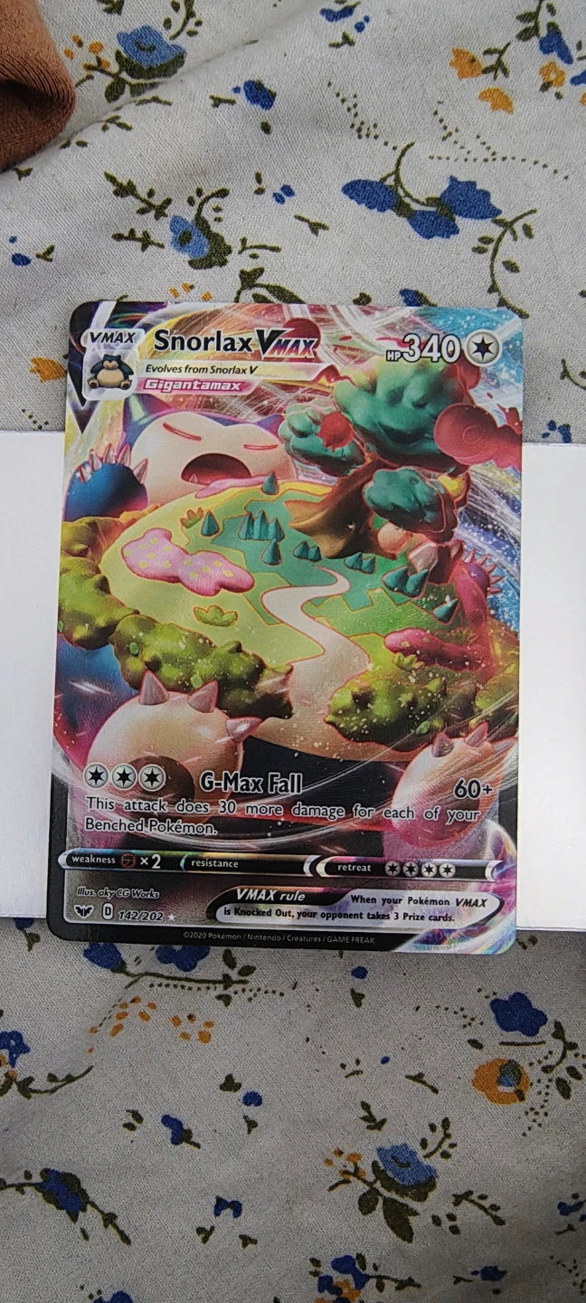 Pokémon Snorlax VMAX Card