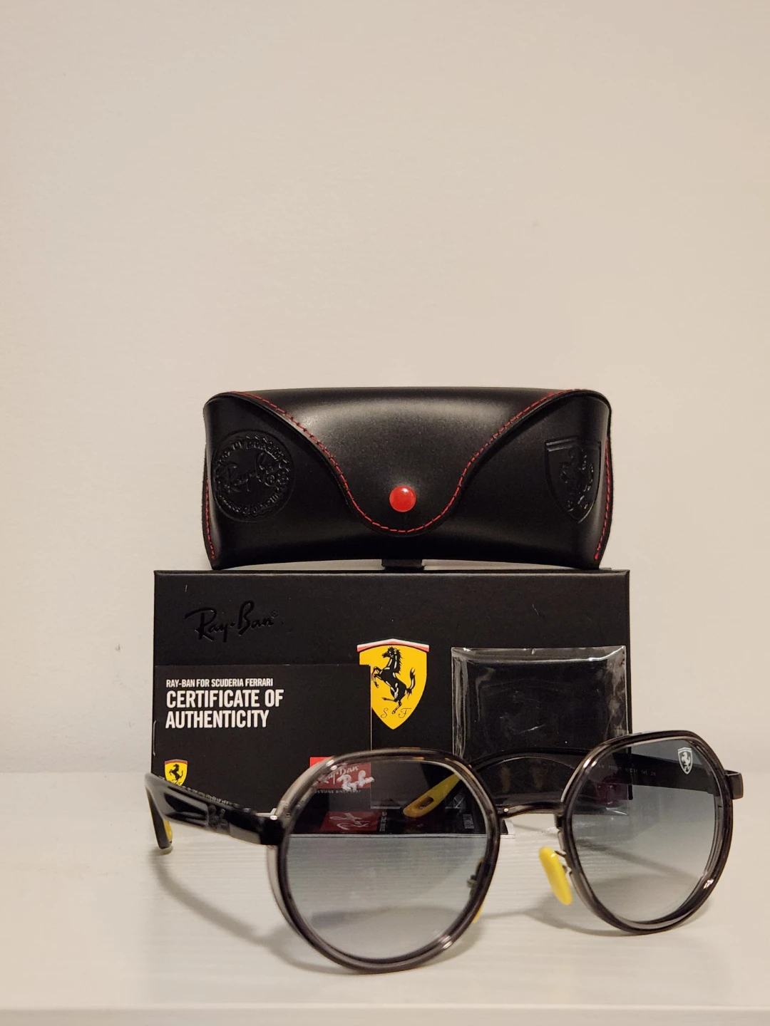 Ray-Ban Ferrari RB3703-M