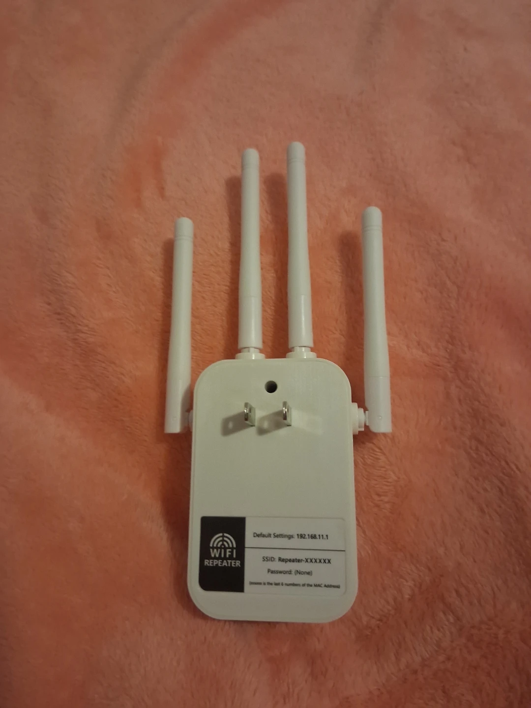 White WiFi Repeater with 1200Mbps - photo 2
