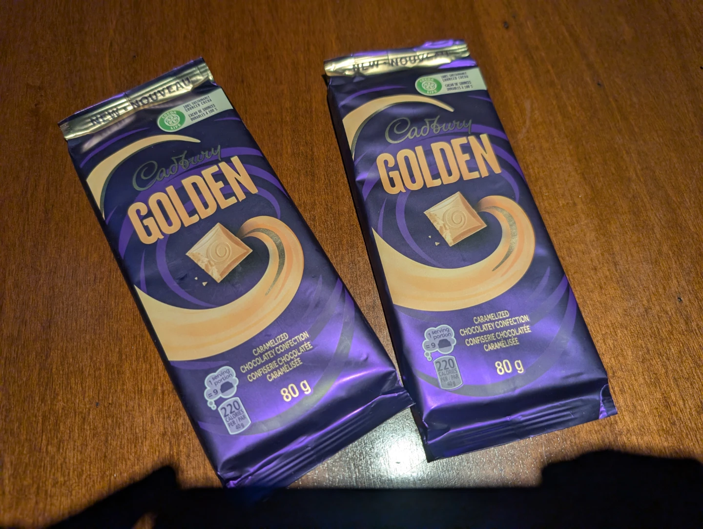 Cadbury Golden Caramel Confectionery Chocolate Bars (2x 80g)